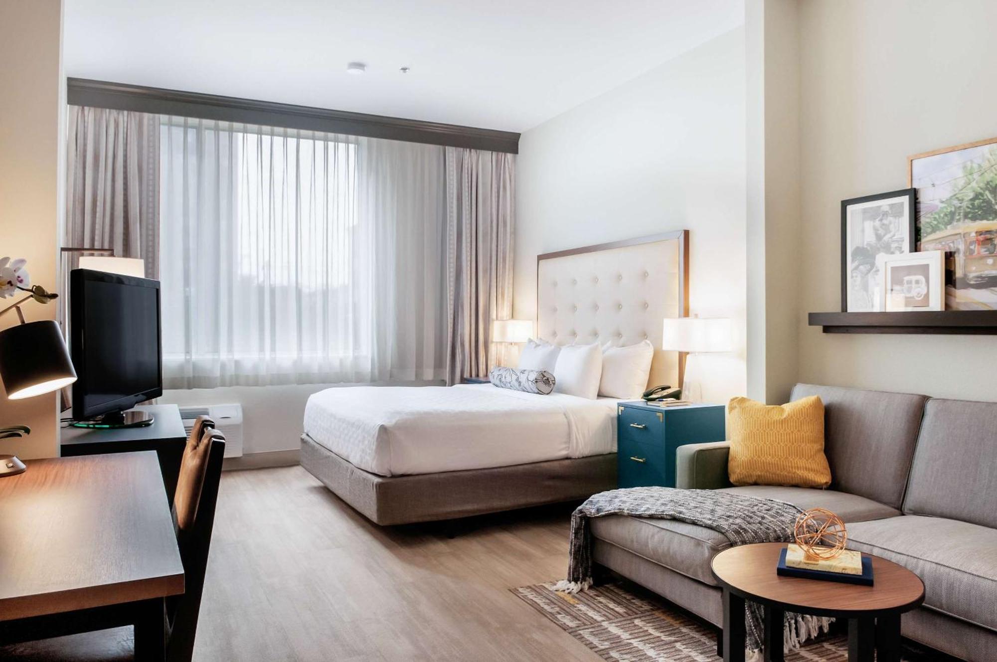 St Charles Coach House, Ascend Hotel Collection Ню Орлиънс Екстериор снимка